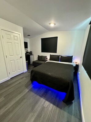 Desk, iron/ironing board, free WiFi, bed sheets