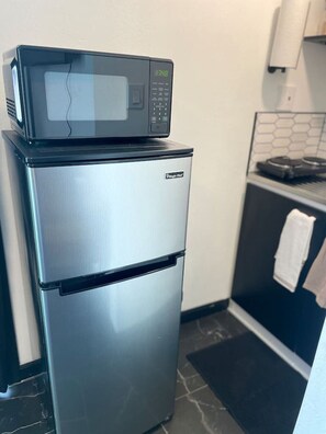Fridge, microwave, coffee/tea maker, toaster - Your Tiny Downtown Home with Backyard Unit D (Phoenix)