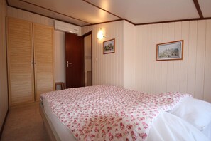 2 chambres, accès au Wi-Fi (inclus)