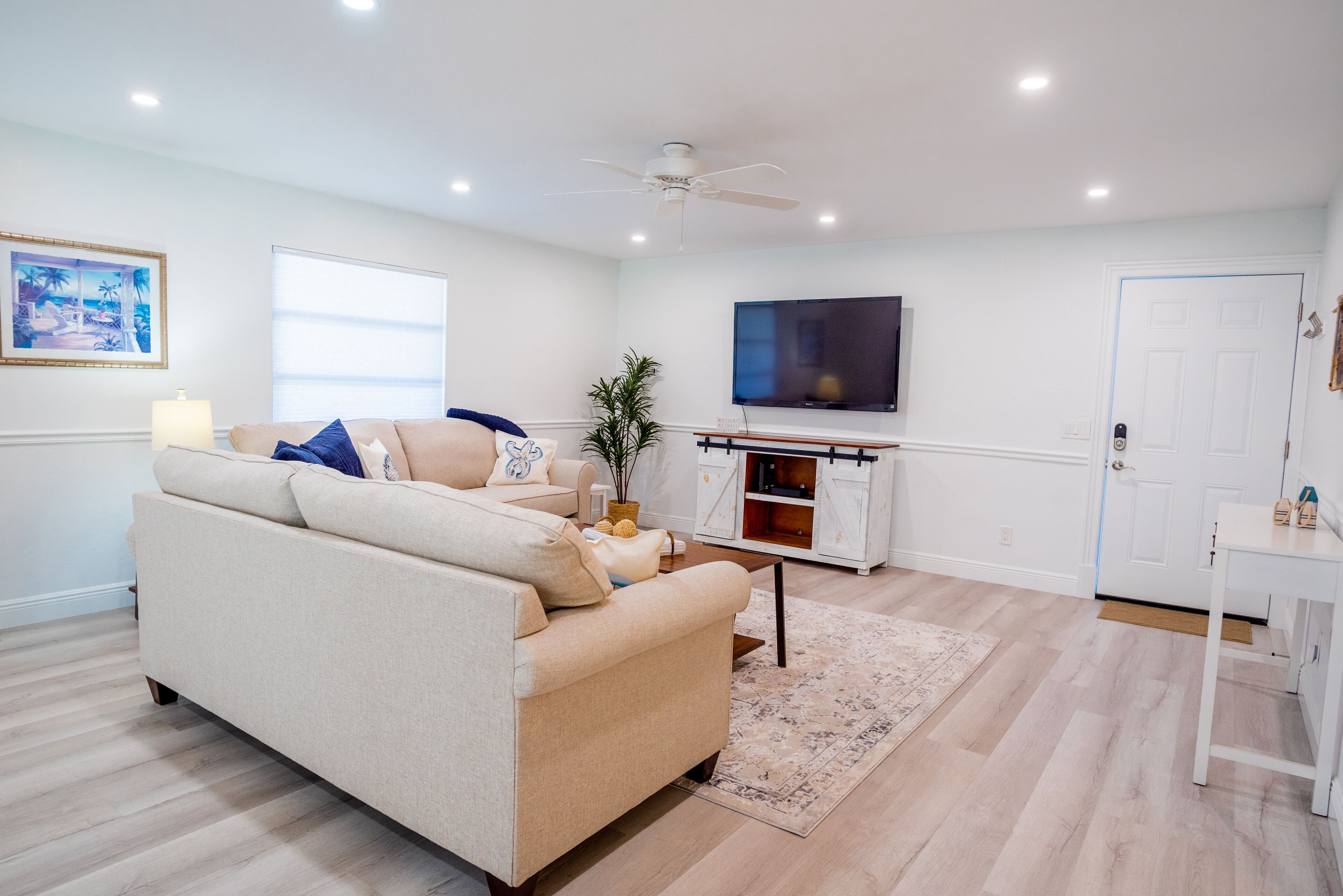 New Listing Sale! - Beach Haven-Great Location! Newly renovated duplex!