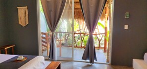 디럭스 더블룸, 침실 1개 | 객실 내 금고, 무료 WiFi, 침대 시트