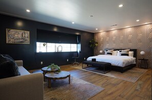 9 bedrooms, iron/ironing board, free WiFi, bed sheets