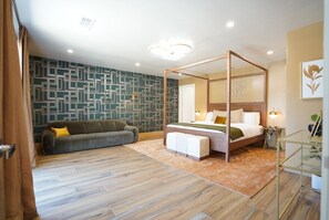 9 habitaciones, tabla de planchar con plancha y wifi gratis 
