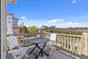 Outdoor dining - 3rd Row w/ Private Pool, 2 Primary Suites & VIEWS (Oak Island)