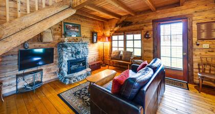 Private Hot Tub: 'Blue Sky Cabin' in Sequim
