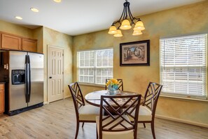 Dining - Decatur Vacation Rental ~ 5 Mi to Downtown Decatur (Decatur)