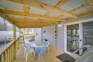 Outdoor dining - West Mineral Vacation Rental Home w/ Fire Pit! (West Mineral)