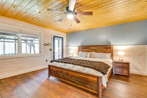 Bedroom | King Bed | Linens Provided | Screened Porch Access