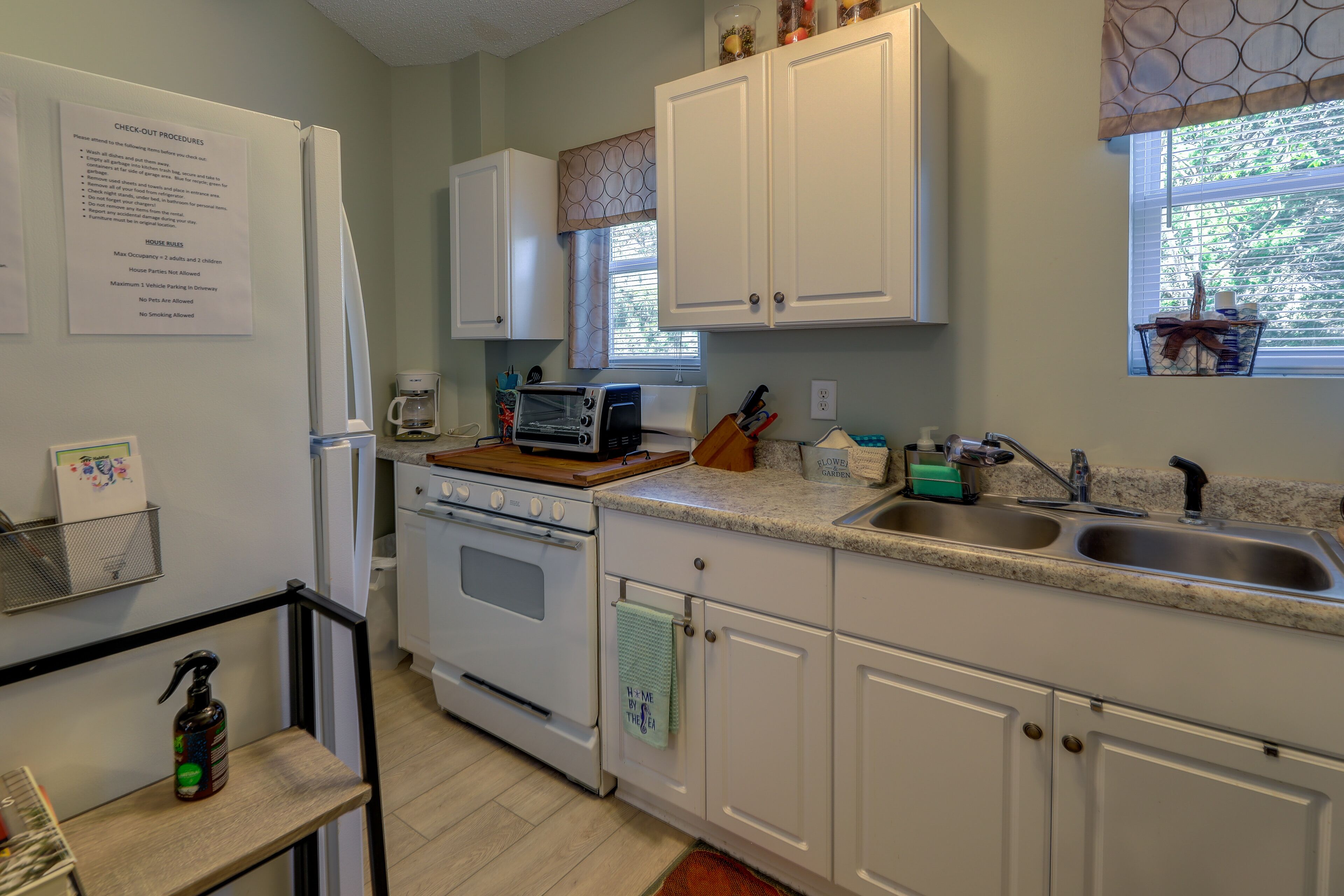 Sneads Ferry Vacation Rental Studio w/ Water Views