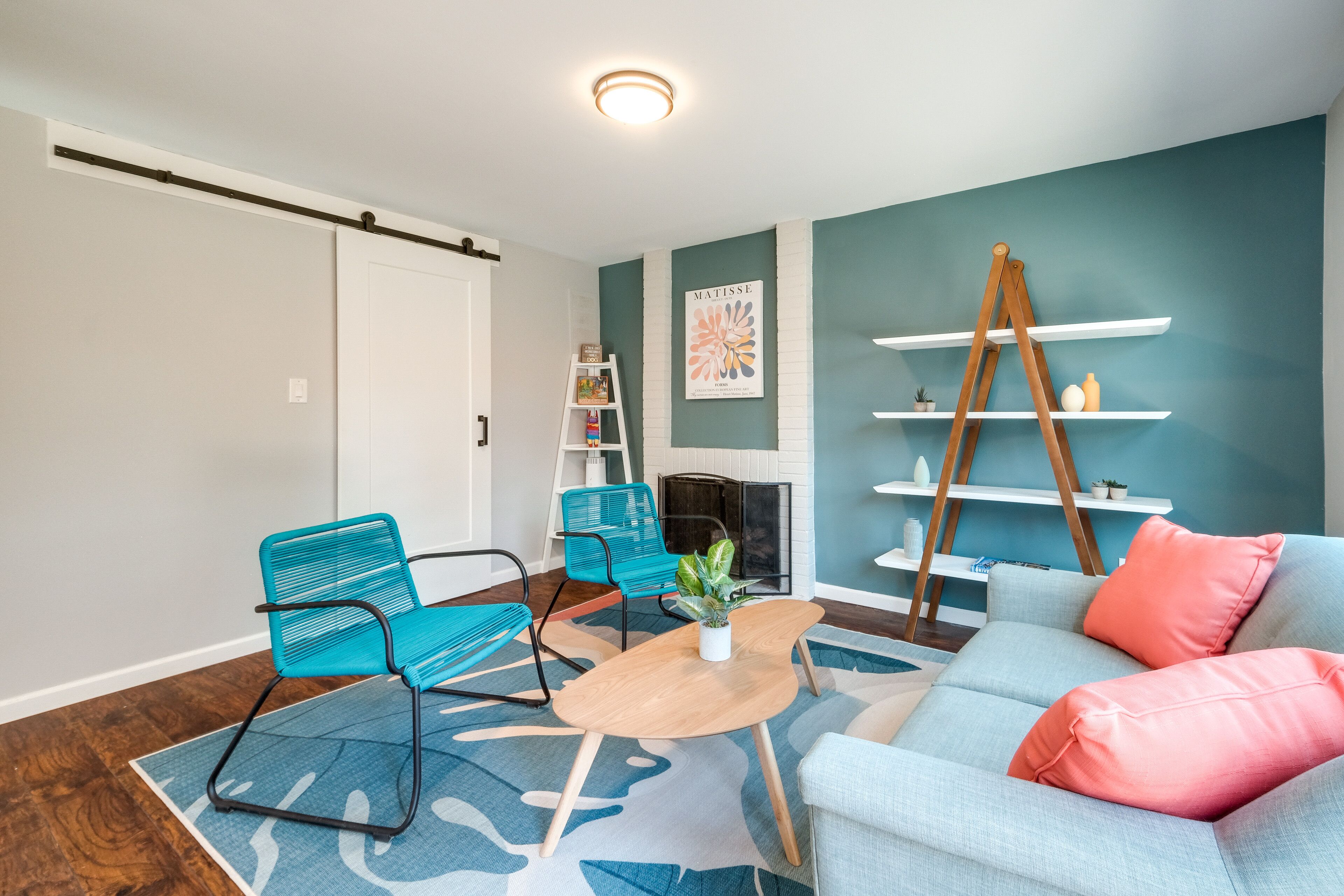 Modern North Potomac Home w/ Furnished Deck!