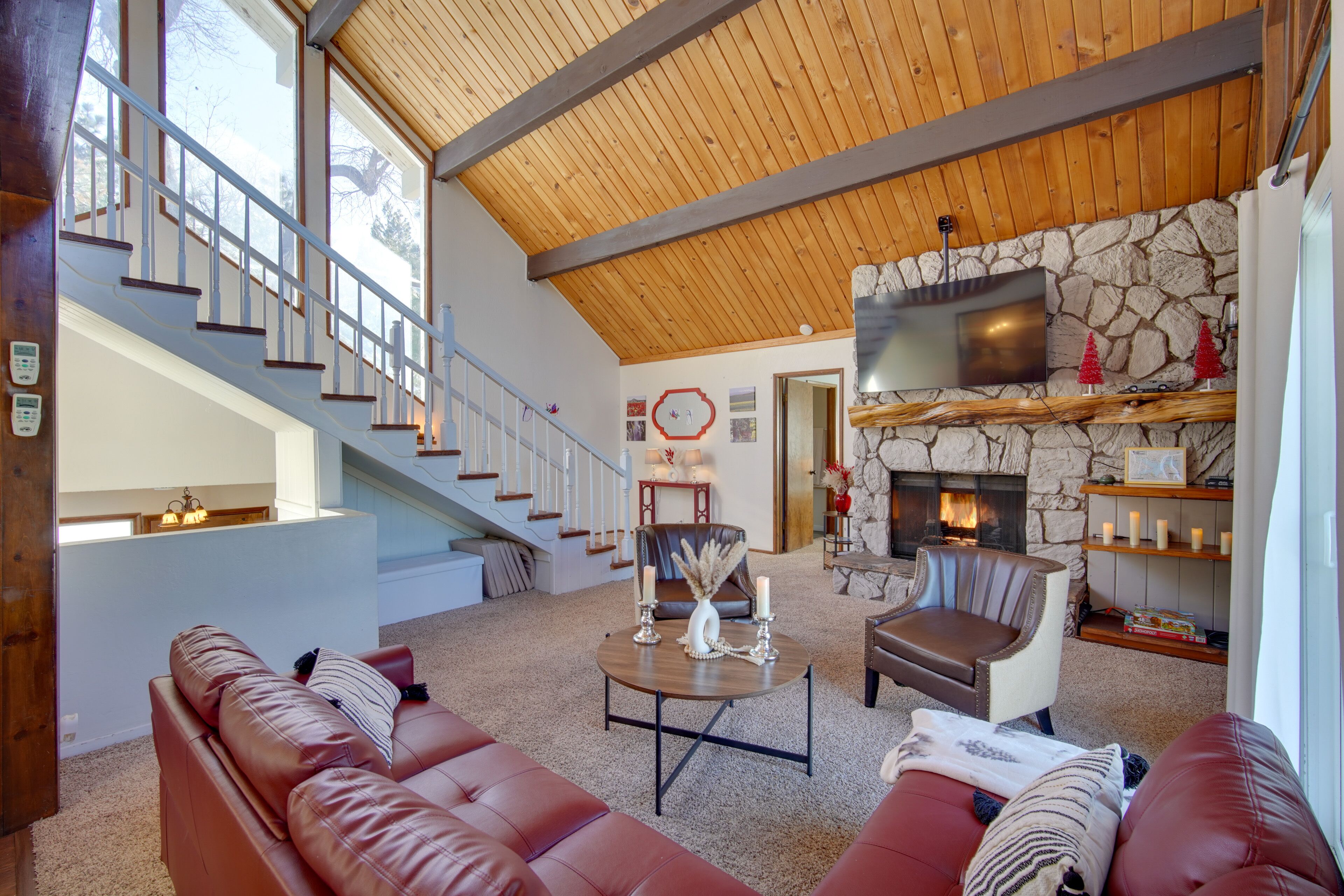 Lake Arrowhead Vacation Home w/ Decks & Grill!