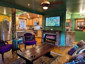 Téléviseur connecté, foyer, livres