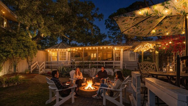 Outdoor dining - Creekside Paradise • Sunsets, Pool, Spa, Dock, Kayaks (Tybee Island)