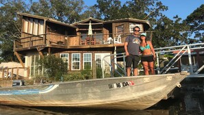 Exterior - Creekside Paradise • Sunsets, Pool, Spa, Dock, Kayaks (Tybee Island)