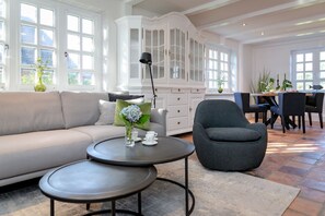 Uklassifisert bilde, 2 av 15, knapp