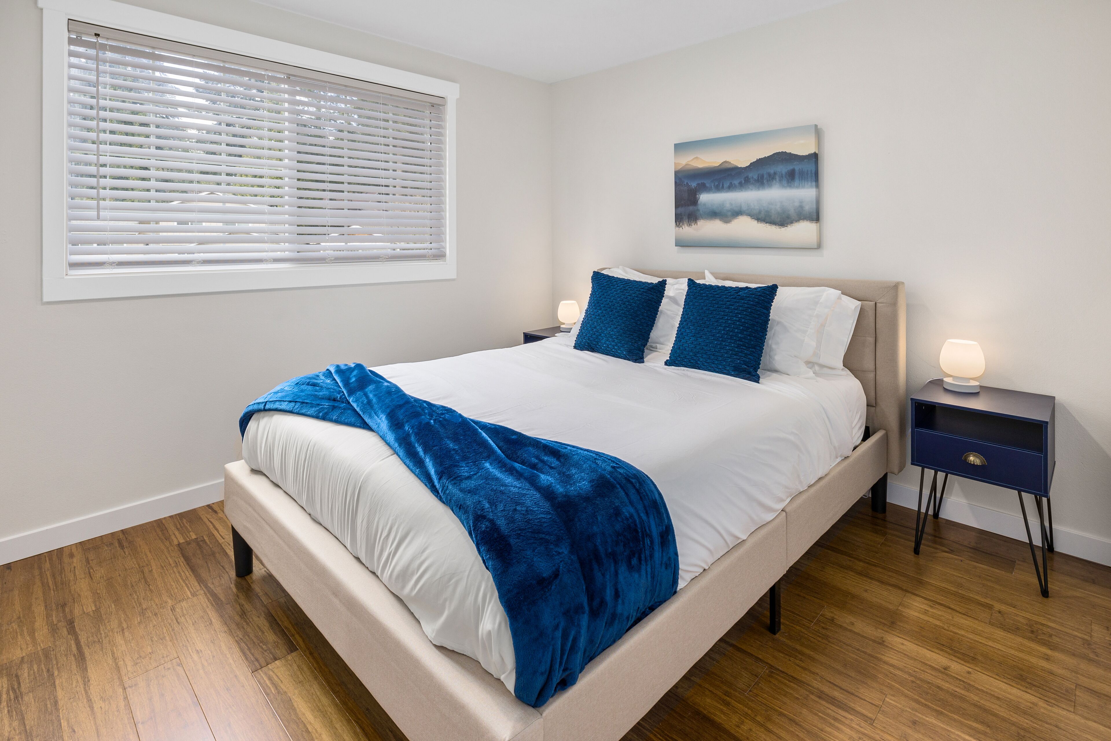 4BD/3BA Abode w Hot tub and Sauna NEW