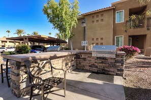 Terrace/patio - COACHELLA Marriott Desert Spring Villas 2, Full Kitchen (Palm Desert)
