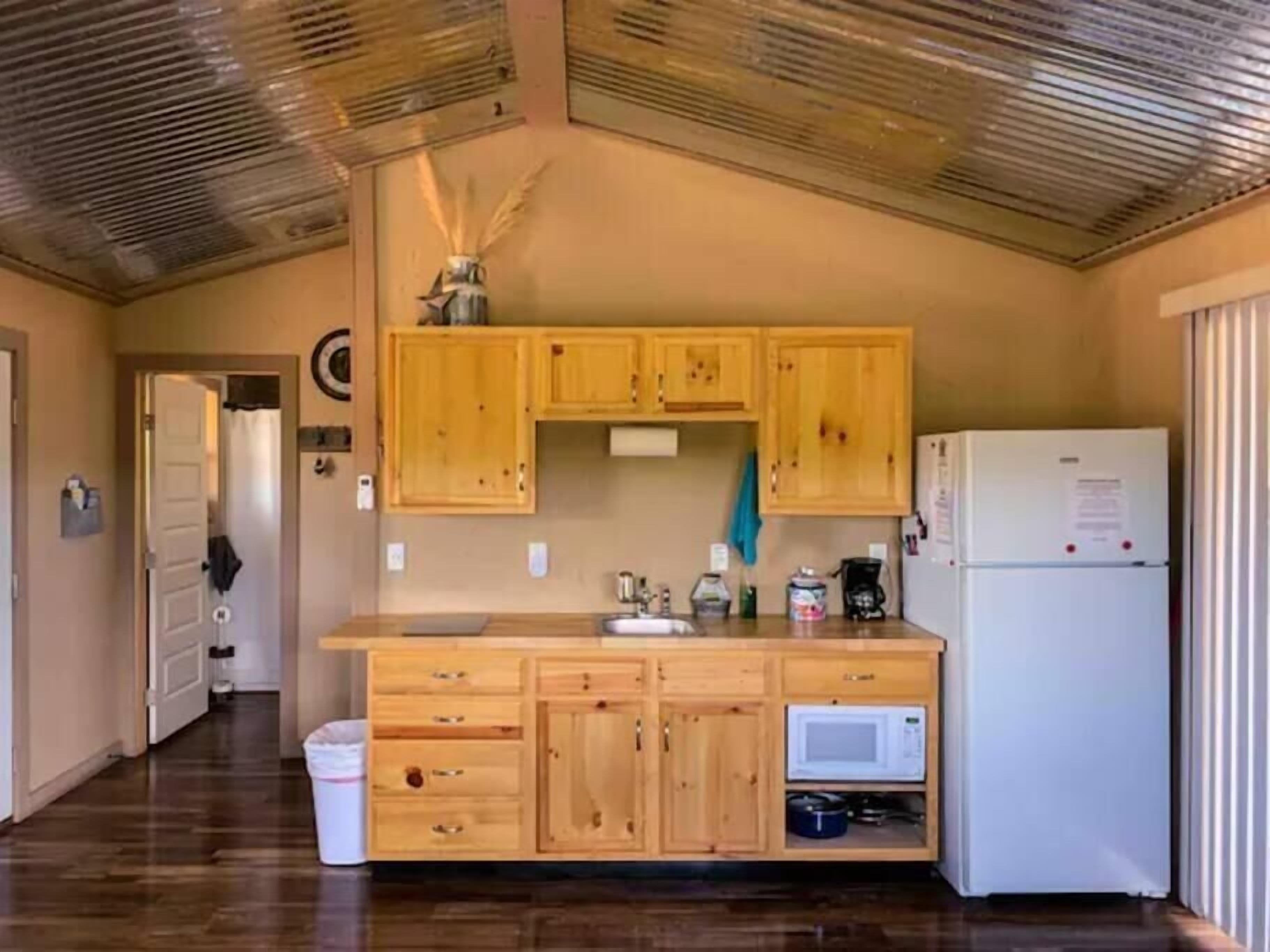 Prickly Pear Cabin *SECLUDED COMFORT w/ BEST VIEWS