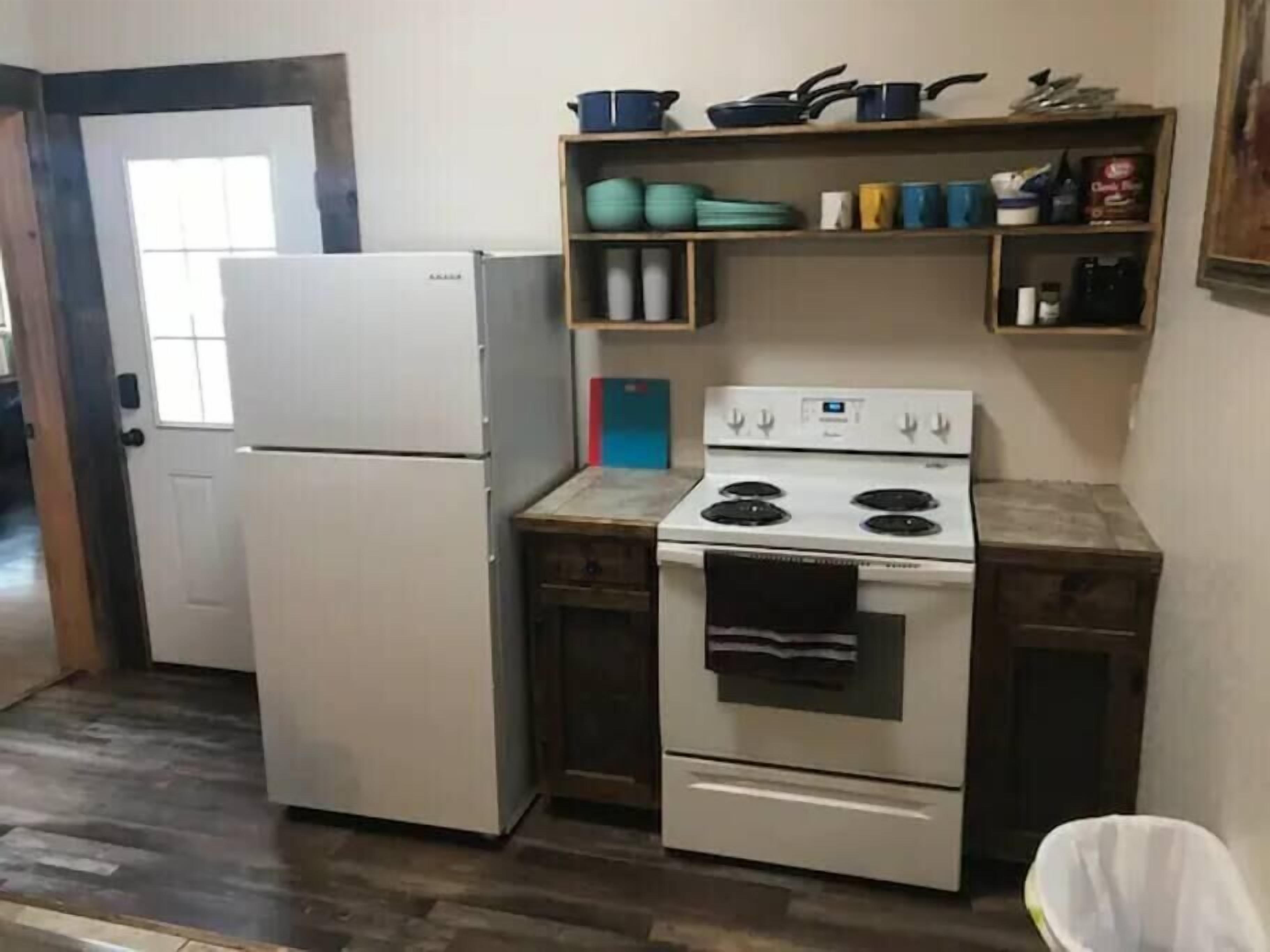 25ac Private Mountain Retreat for 25ppl