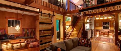 Smart TV, fireplace, books, stereo