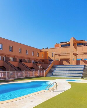 Pool - Sun Days Pool view & WiFi by iRent Fuerteventura (Corralejo)