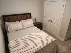 2 chambres, Wi-Fi gratuit, draps fournis