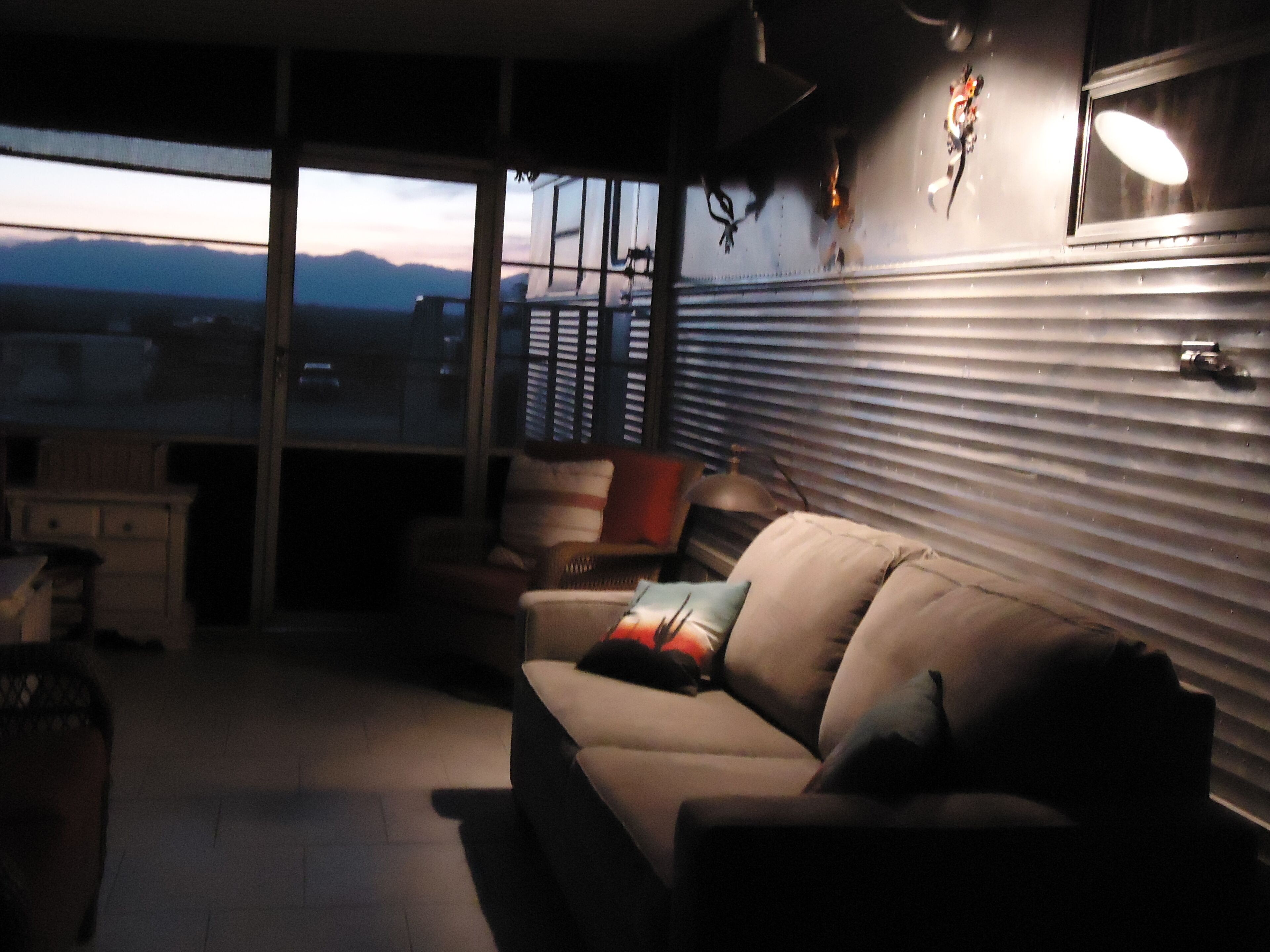 FOY SPA RESORT  Niland Retro1958 Spartan Mobile Home Gym-Pools-pickleballle ball