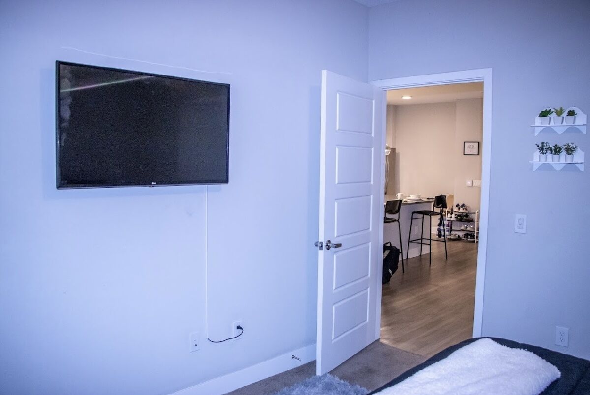 Come enjoy a luxurious stay right in the heart of it all Old Town Scottsdale