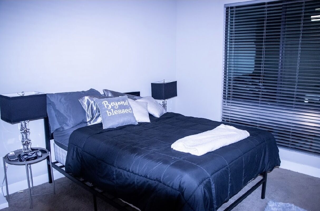 Come enjoy a luxurious stay right in the heart of it all Old Town Scottsdale