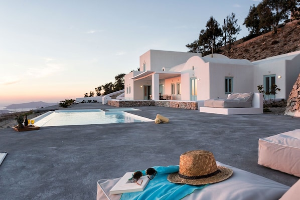 Udendørs pool