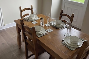 تناول الطعام