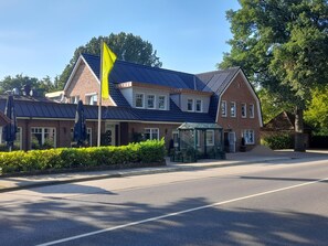 Exterior - Apartment "Quartier 3" with Wi-Fi (Zeven-Brauel)