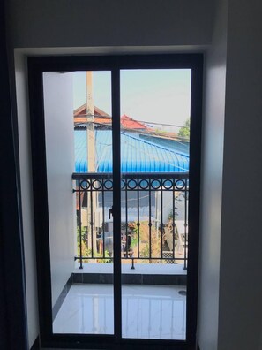 Balcony - Hotel Chom Chao City (Phnom Penh)