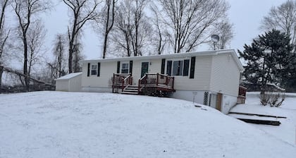 Cozy home close to Catamount, State Parks and the Harlem Valley Rail Trail.