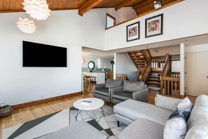 Smart-TV, peis, videospill og PC-skjermer