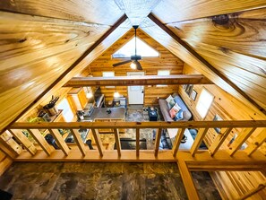 Smart TV, fireplace - Cabin #2 • 1 mi to DeGray Lake (Bismarck)