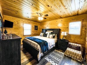 2 室のベッドルーム、アイロン / アイロン台、WiFi、ベッドシーツ