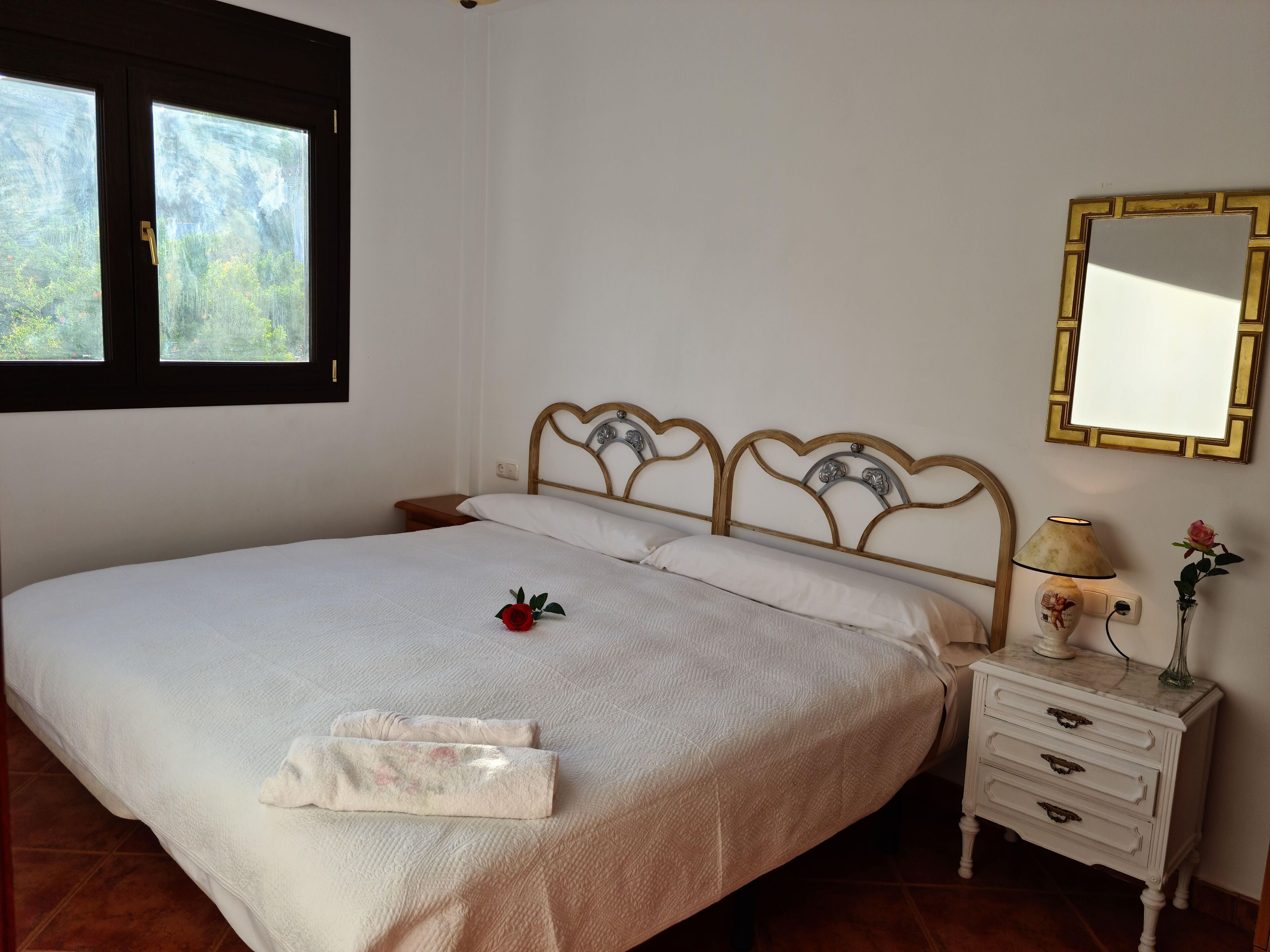 Villa with pool, air conditioning and Wi-Fi