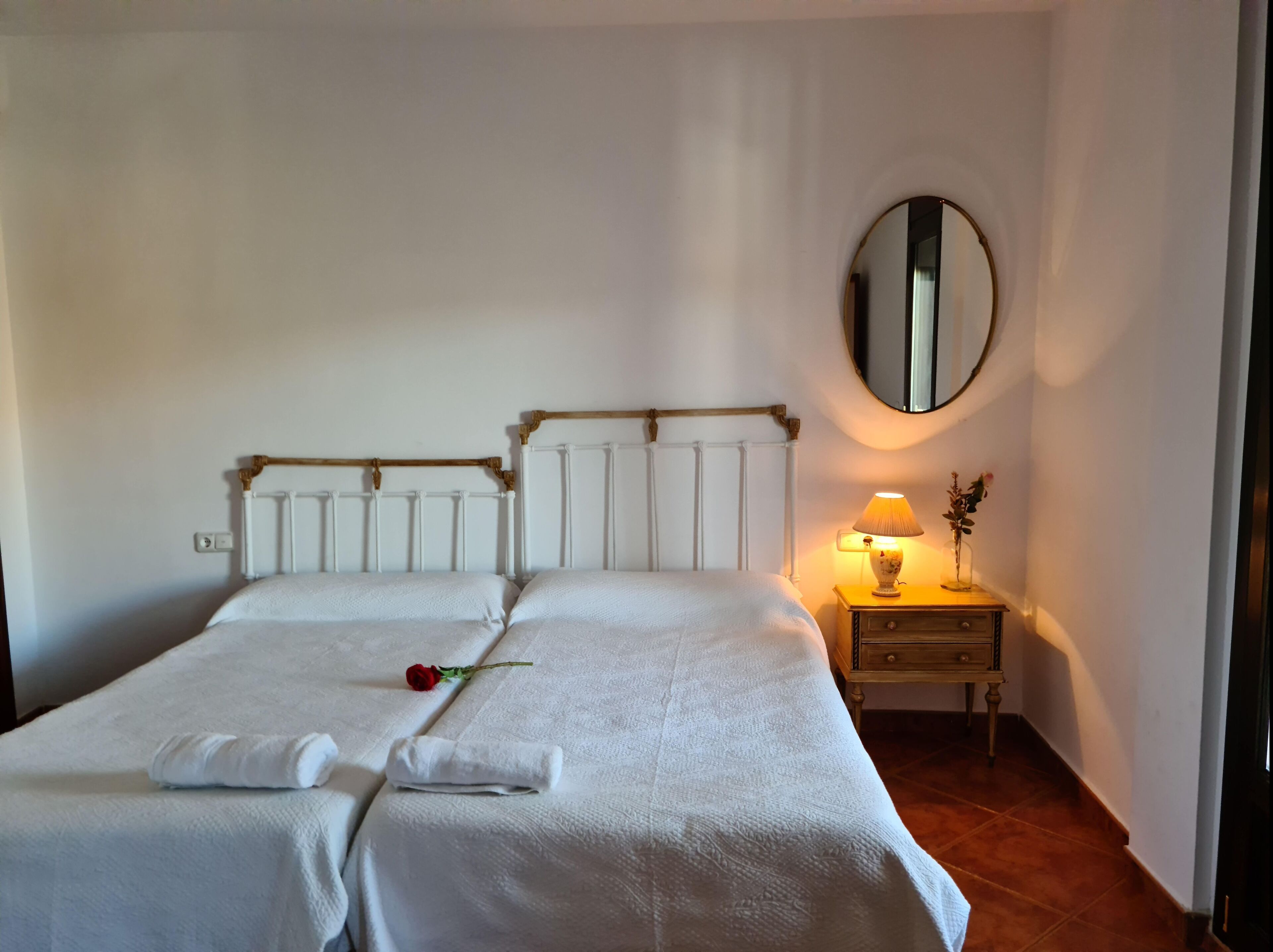 Villa with pool, air conditioning and Wi-Fi