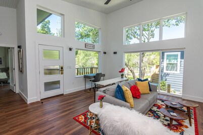 The Cove at Whitney Unit A: Luxury Lakefront Retreat with Semi-Private Cove and Fire Pit