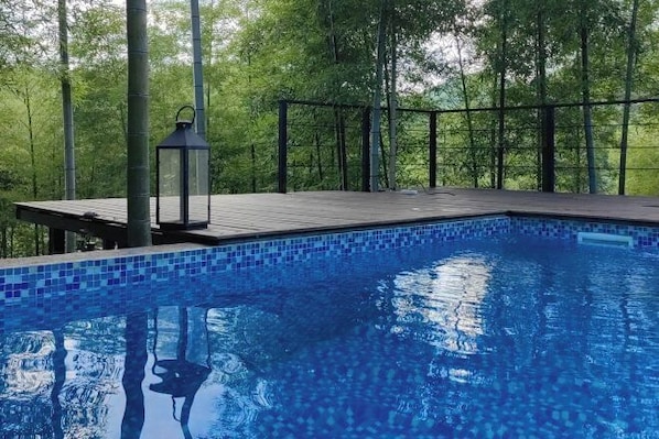 Outdoor pool - Cloud 9 Yunwai Boutique Inn (Deqing)