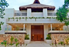 Departamento, 1 habitación, con acceso para personas discapacitadas, balcón | Vista frontal de la propiedad