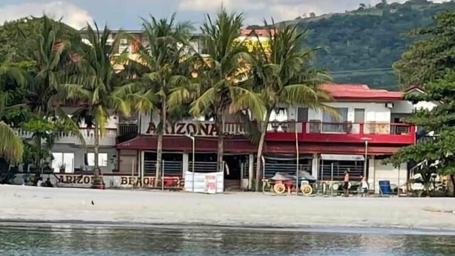 ARIZONA BEACH RESORT