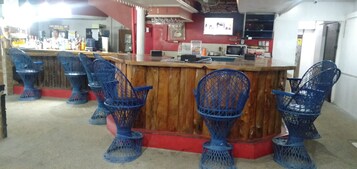 Bar (en el alojamiento)