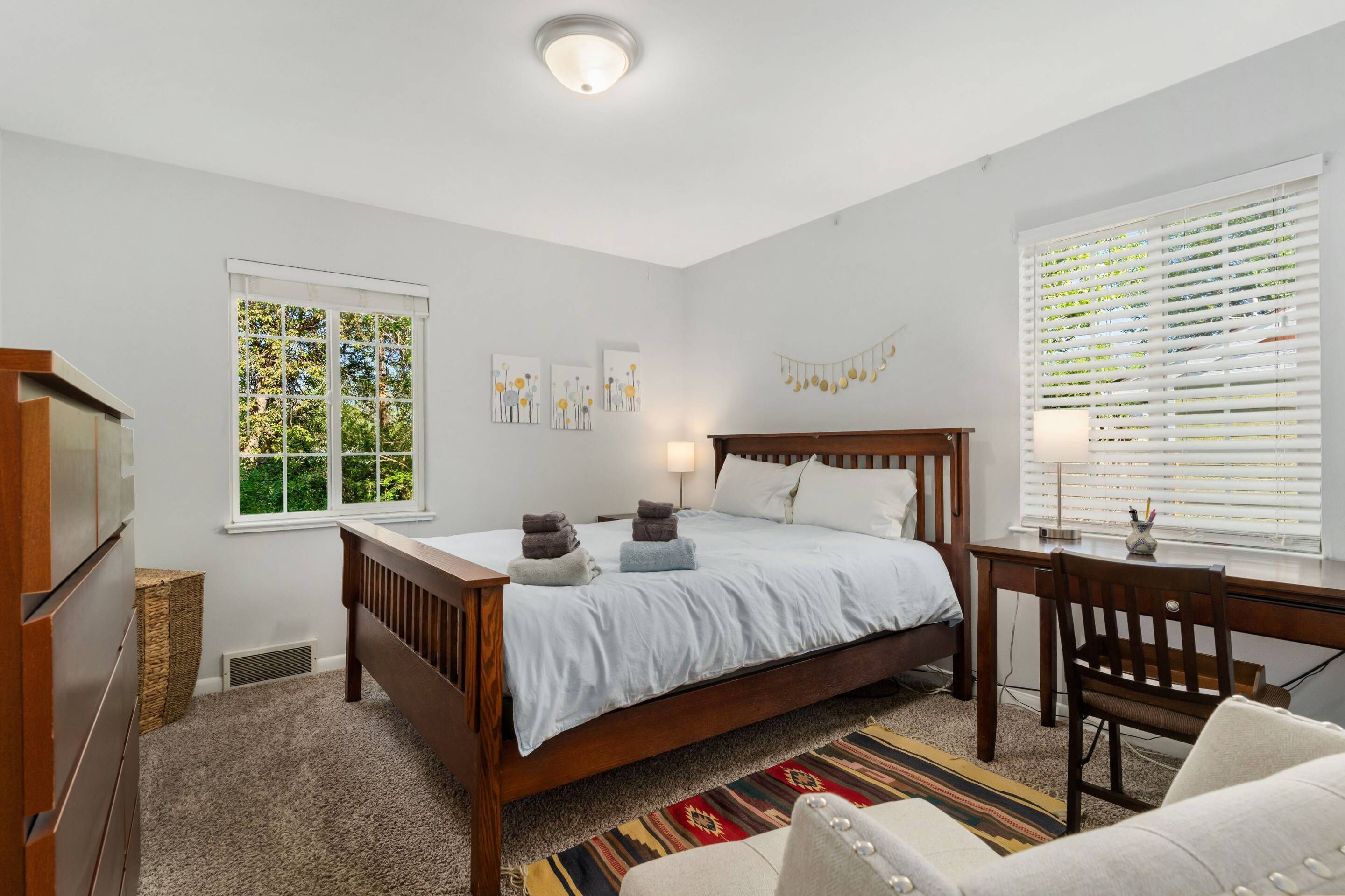 Enjoy the Fall in Denver 15% off Sept, Oct + Nov dates. Rates