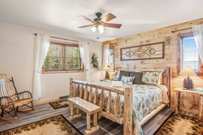 3 dormitorios, tabla de planchar con plancha, Internet y ropa de cama