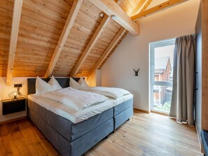 6 Schlafzimmer, Internetzugang