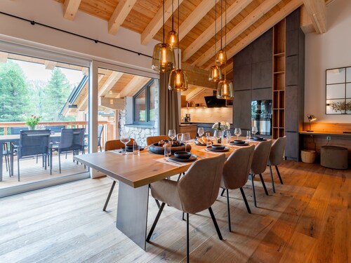 Chalet with sauna and carport near the piste