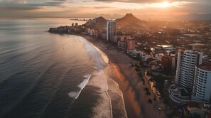 Beach nearby - Beach type pool, 10 min from the beach by Gpsrentas (Mazatlán)