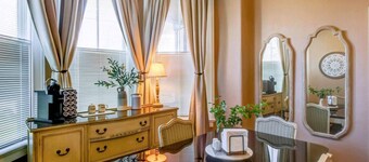 Downtown Historic Apartment with Modern Flair